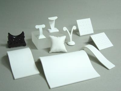 各式耳環手鍊台